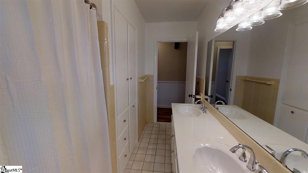 205 Rockmont Road Greenville, SC 29615 - Photo 22 of 31 Gallery Image 22