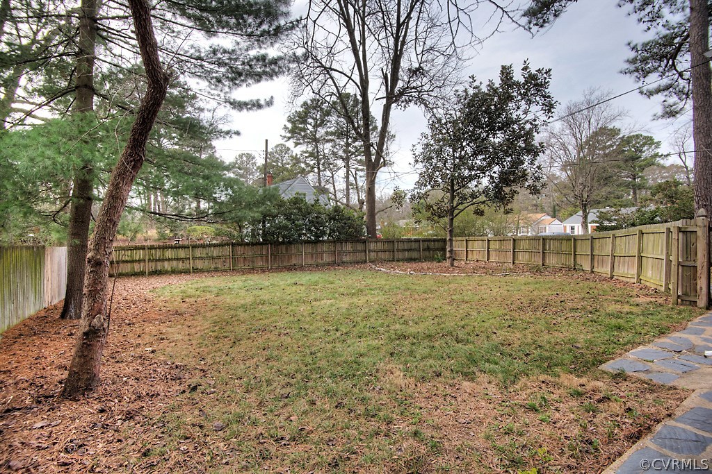 7507 Three Chopt Road Henrico, VA 23229 - Photo 32 of 38 Gallery Image 32