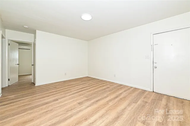 $850 | 260 Church Street North, Unit 2, Concord, NC 28025