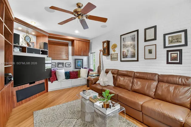 a view of washer and dryer