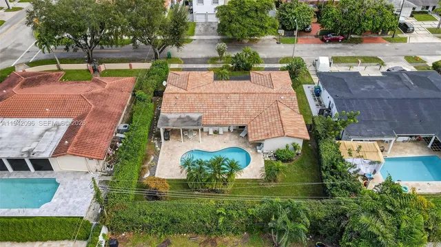 $1,238,000 | 20610 Northeast 22nd Court, Miami, FL 33180
