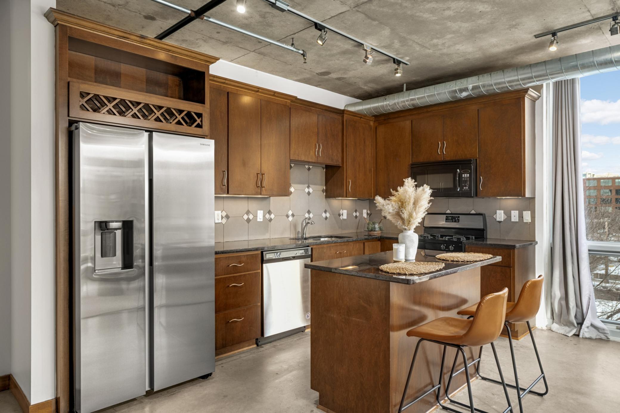 730 North 4th Street, Unit 412 Minneapolis, MN 55401 - Photo 7 of 57