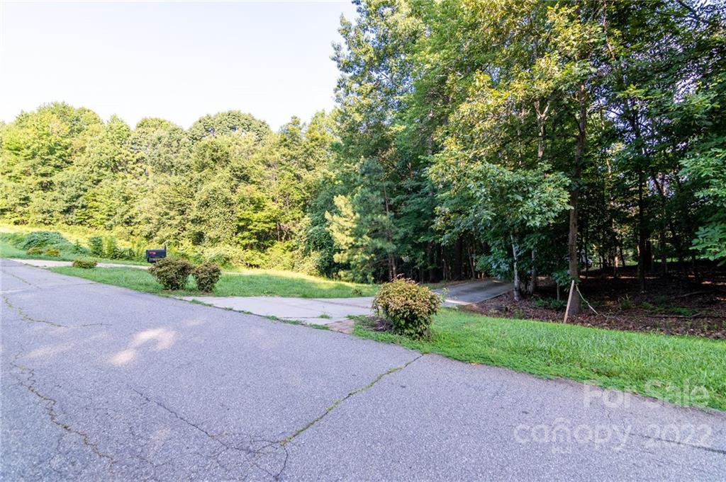 8040 Summit Ridge Drive Catawba, NC 28609 - Photo 16 of 24 Gallery Image 16