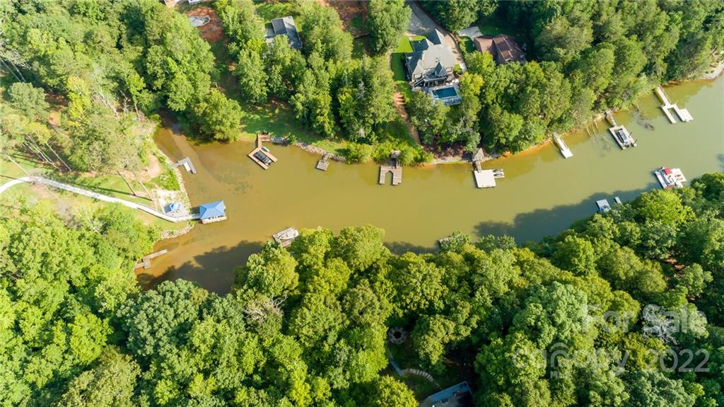 8040 Summit Ridge Drive Catawba, NC 28609 - Photo 3 of 24 Gallery Image 3