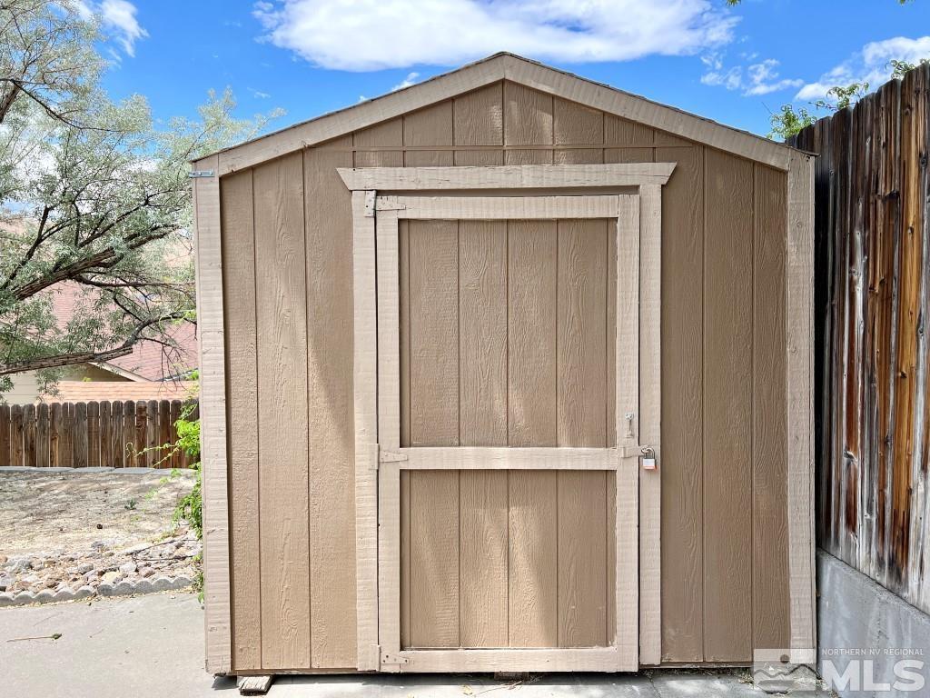 3365 Lookout Place Reno, NV 89503 - Photo 31 of 39 a view of front door