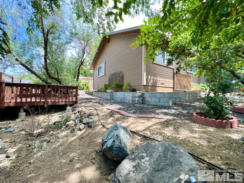 3365 Lookout Place Reno, NV 89503 - Photo 38 of 39 a view of a house with backyard wooden fence