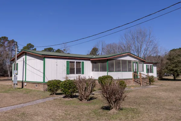 $275,000 | 3758 Highway 45, Pineville, SC 29468