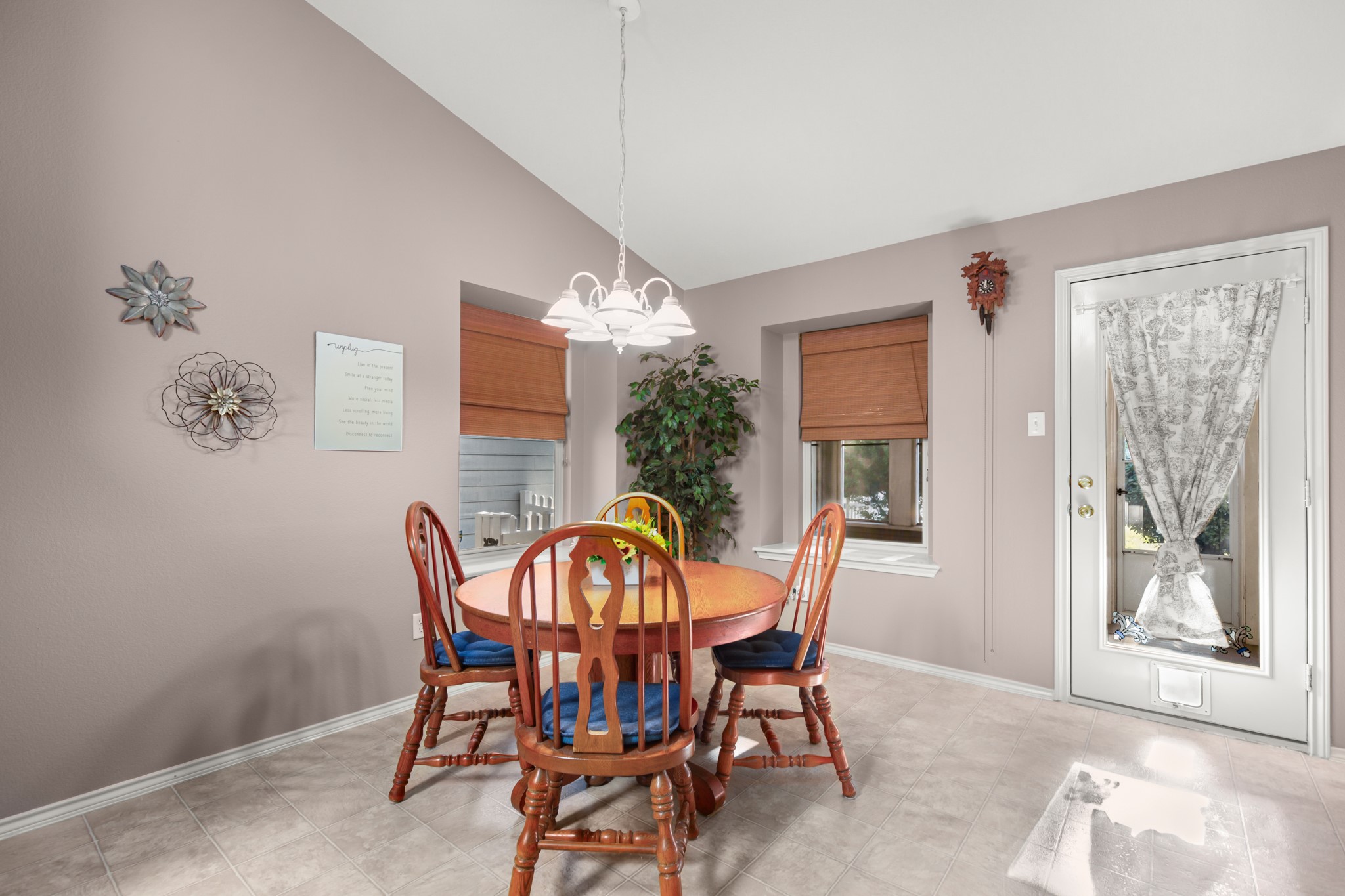 204 Crockett Road Cedar Park, TX 78613 - Photo 12 of 37 Dining Area
