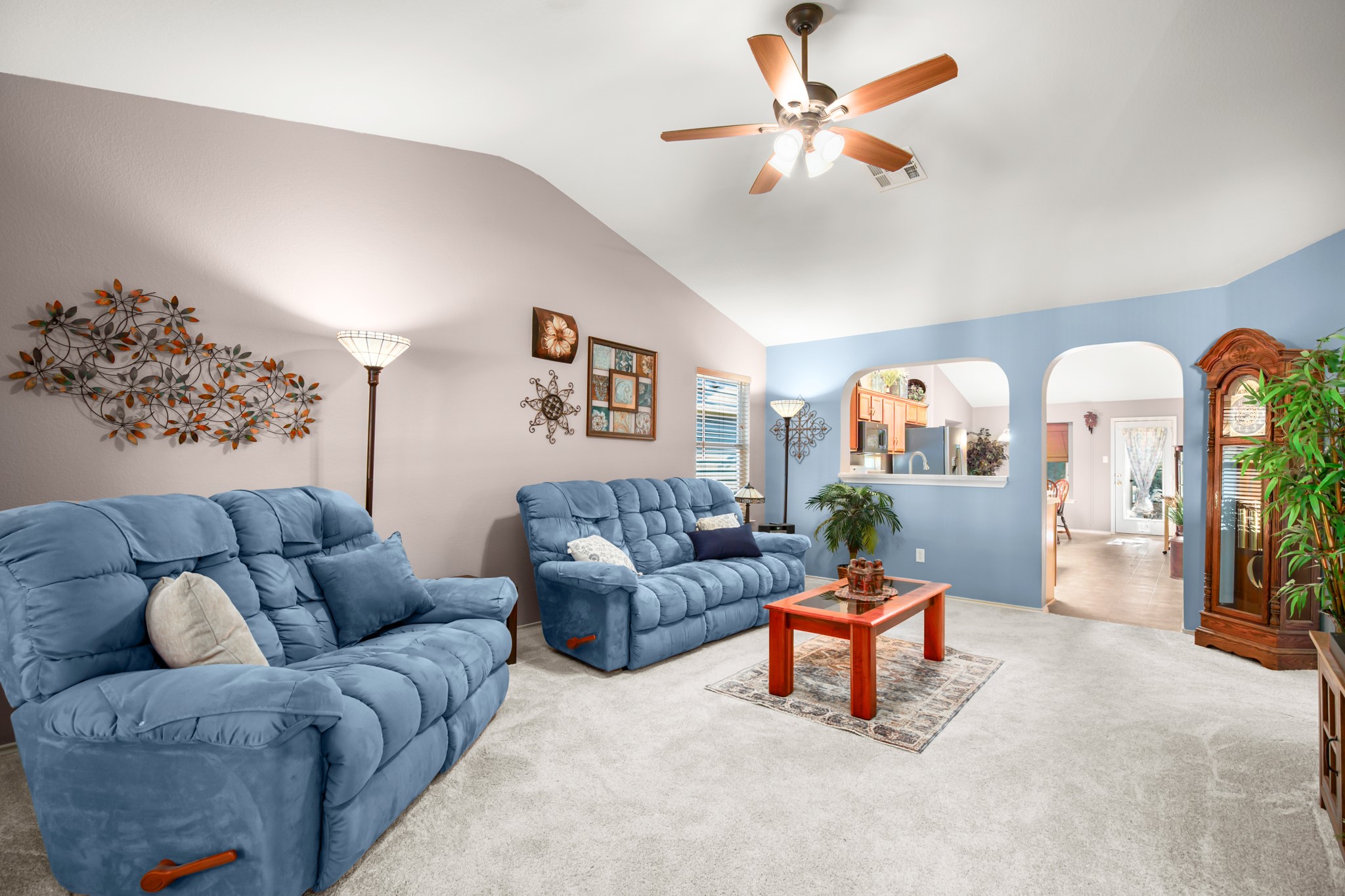 204 Crockett Road Cedar Park, TX 78613 - Photo 6 of 37 Living Room