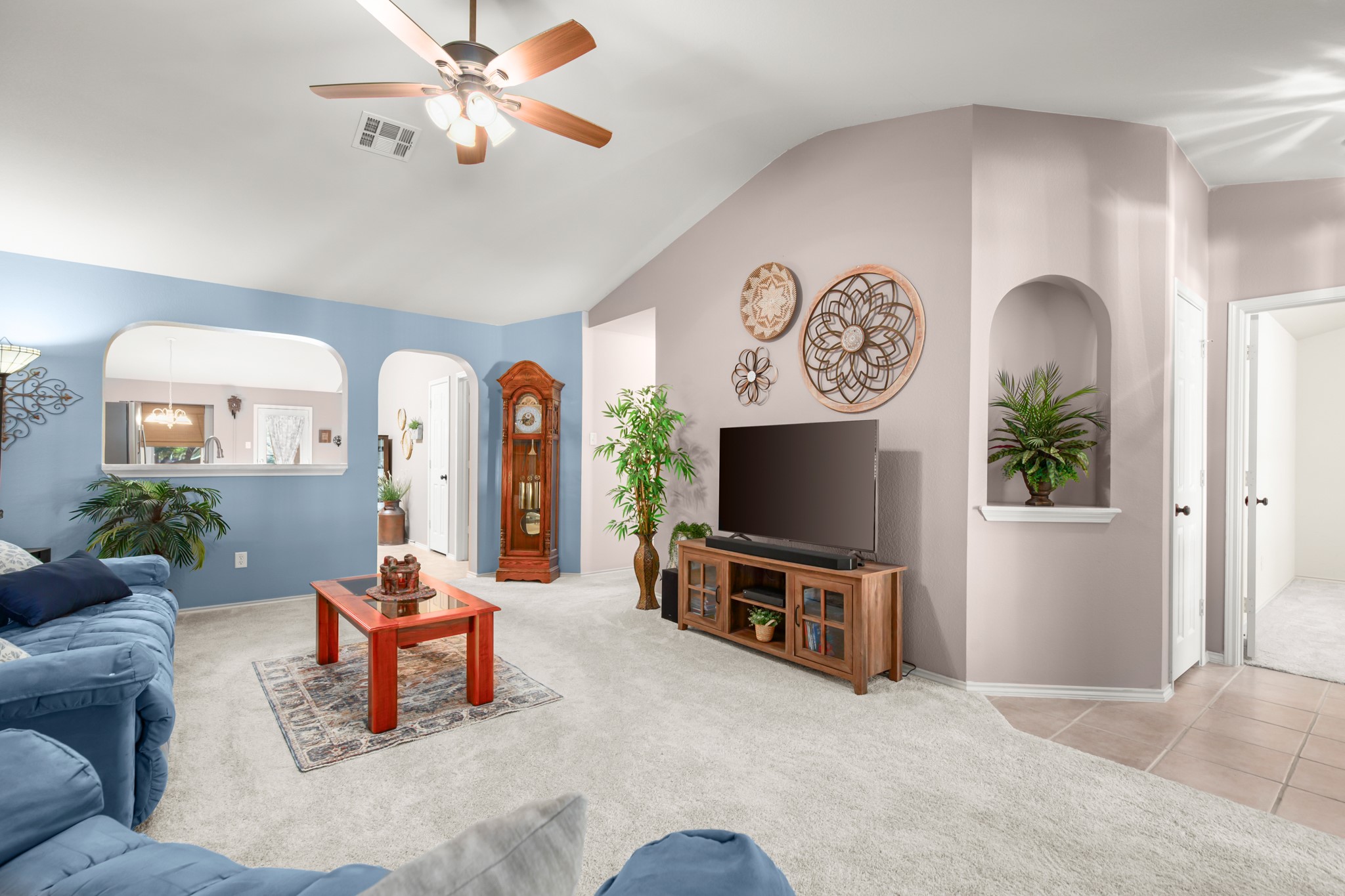 204 Crockett Road Cedar Park, TX 78613 - Photo 7 of 37 Living Room