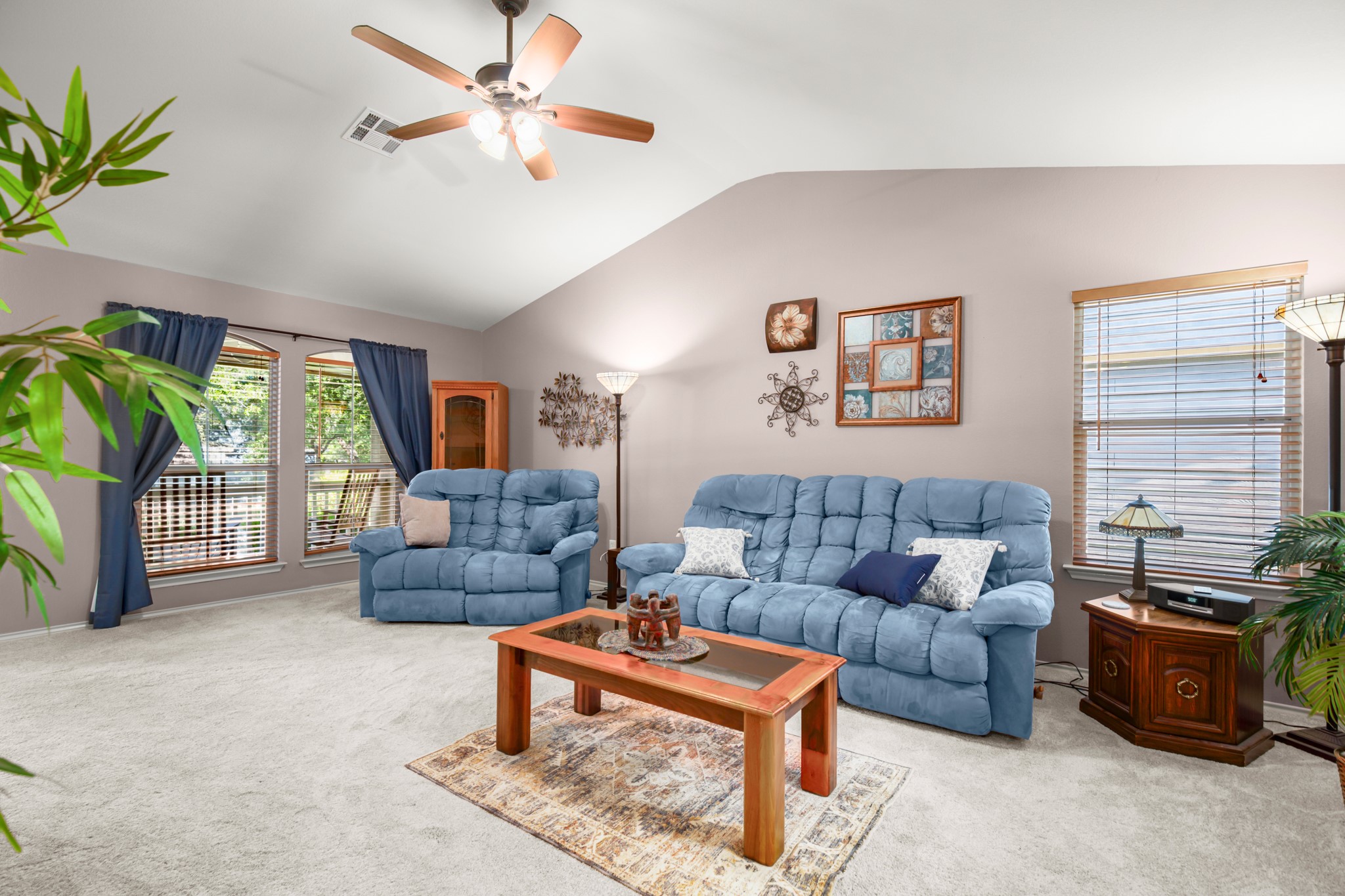 204 Crockett Road Cedar Park, TX 78613 - Photo 8 of 37 Living Room