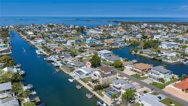 $575,000 | 3336 Gulfview Drive, Hernando Beach, FL 34607