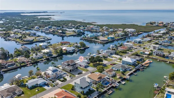 $575,000 | 3336 Gulfview Drive, Hernando Beach, FL 34607