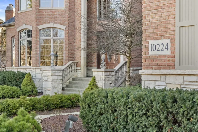 $1,999,700 | 10224 Cherrywood Lane, Munster, IN 46321