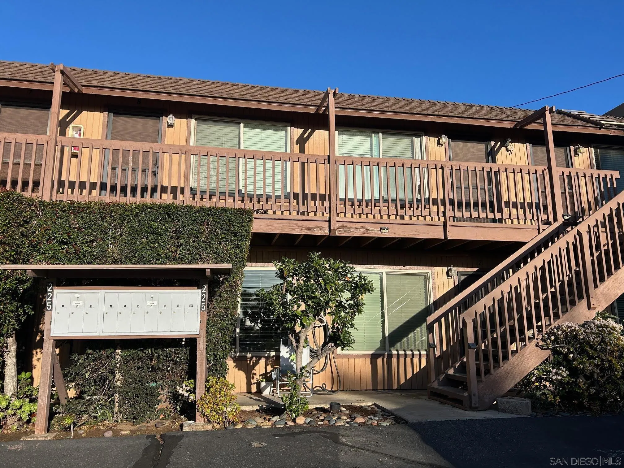 225 Melrose Avenue, Unit 2 Encinitas, CA 92024 - Photo 2 of 18 a view of a house with wooden deck