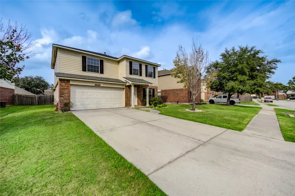 $310,000 | 6626 Springfield Garden Lane, Spring, TX 77379
