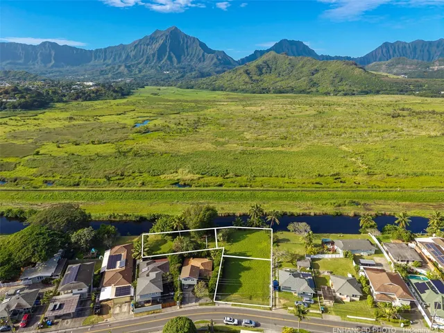 $779,000 | 221 Kihapai Street, Unit 2, Kailua, HI 96734