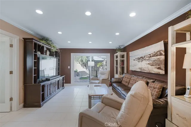$1,495,000 | 3263 Turlock Drive, Costa Mesa, CA 92626