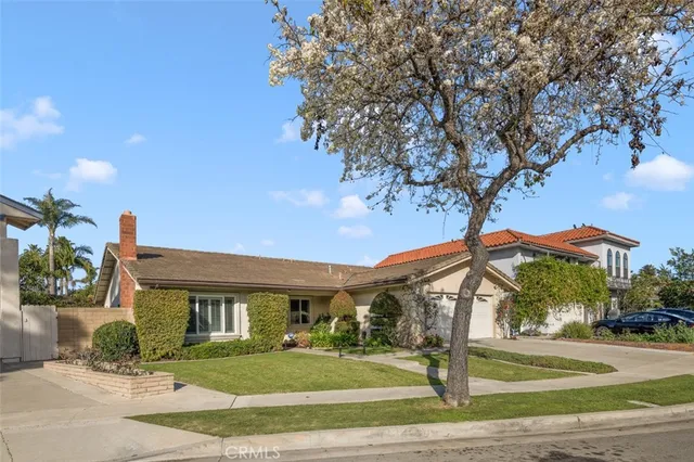 $1,495,000 | 3263 Turlock Drive, Costa Mesa, CA 92626