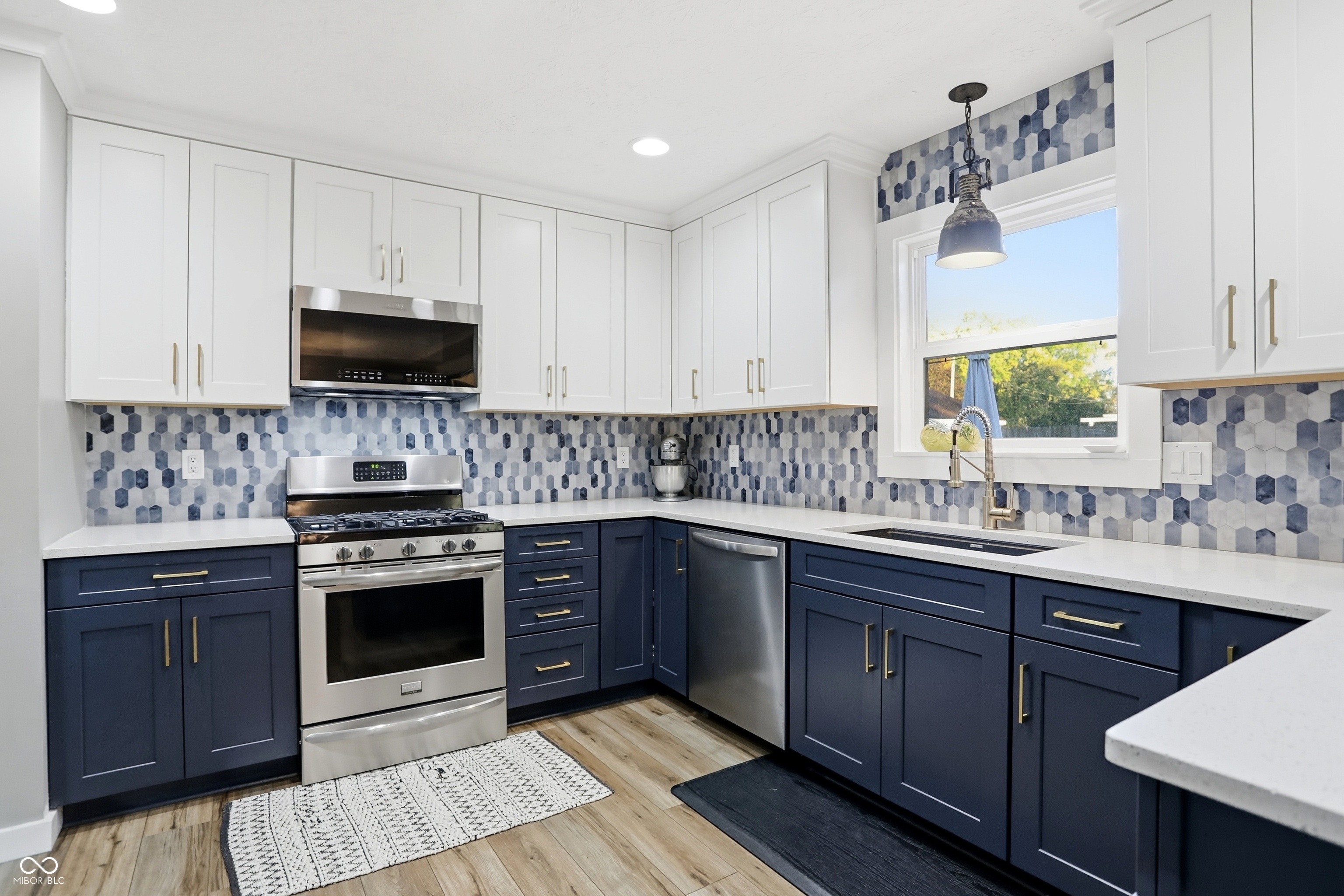 232 Charing Cross Road Indianapolis, IN 46217 - Photo 14 of 43 Gallery Image 14