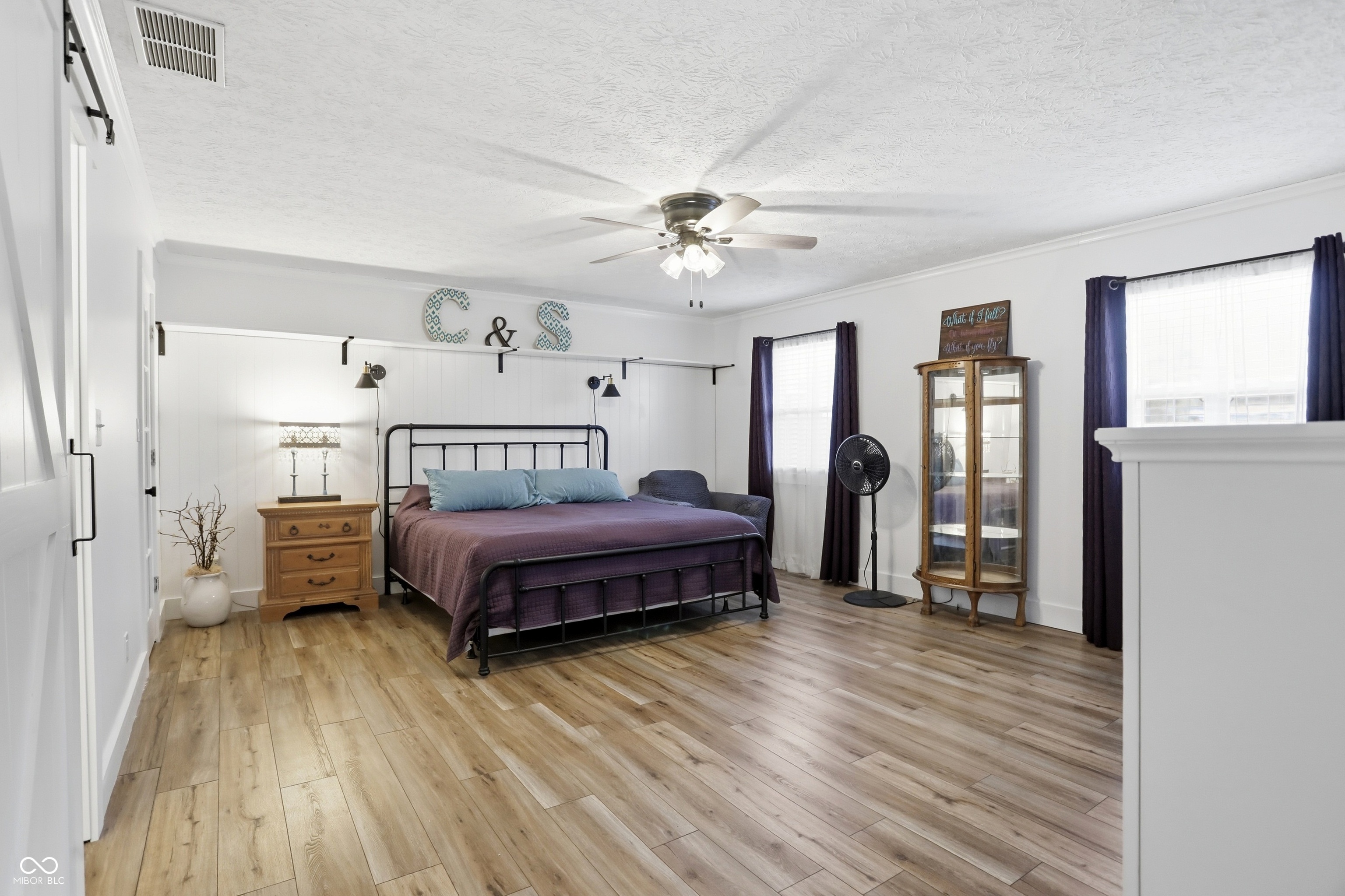 232 Charing Cross Road Indianapolis, IN 46217 - Photo 22 of 43 Gallery Image 22