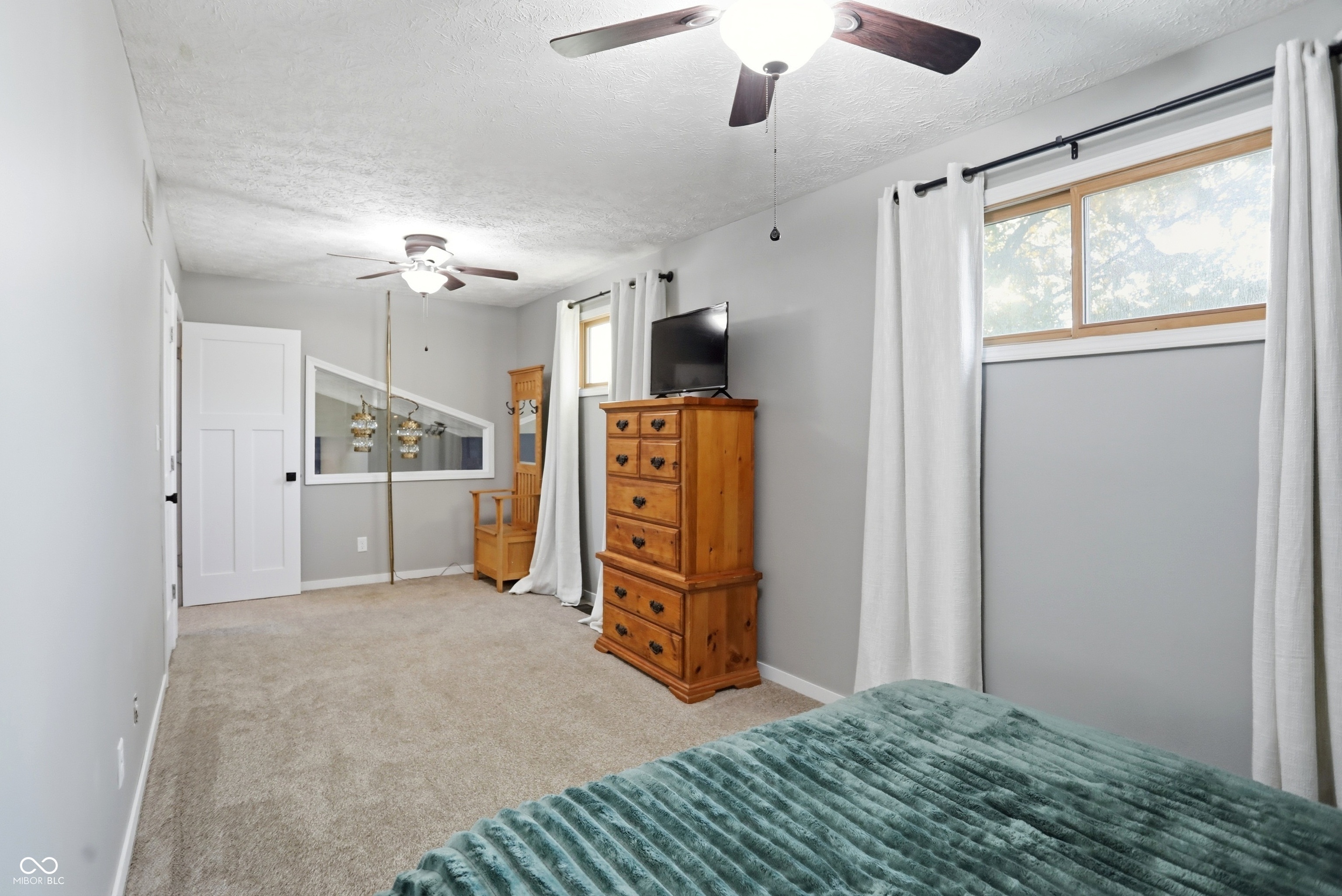 232 Charing Cross Road Indianapolis, IN 46217 - Photo 27 of 43 Gallery Image 27