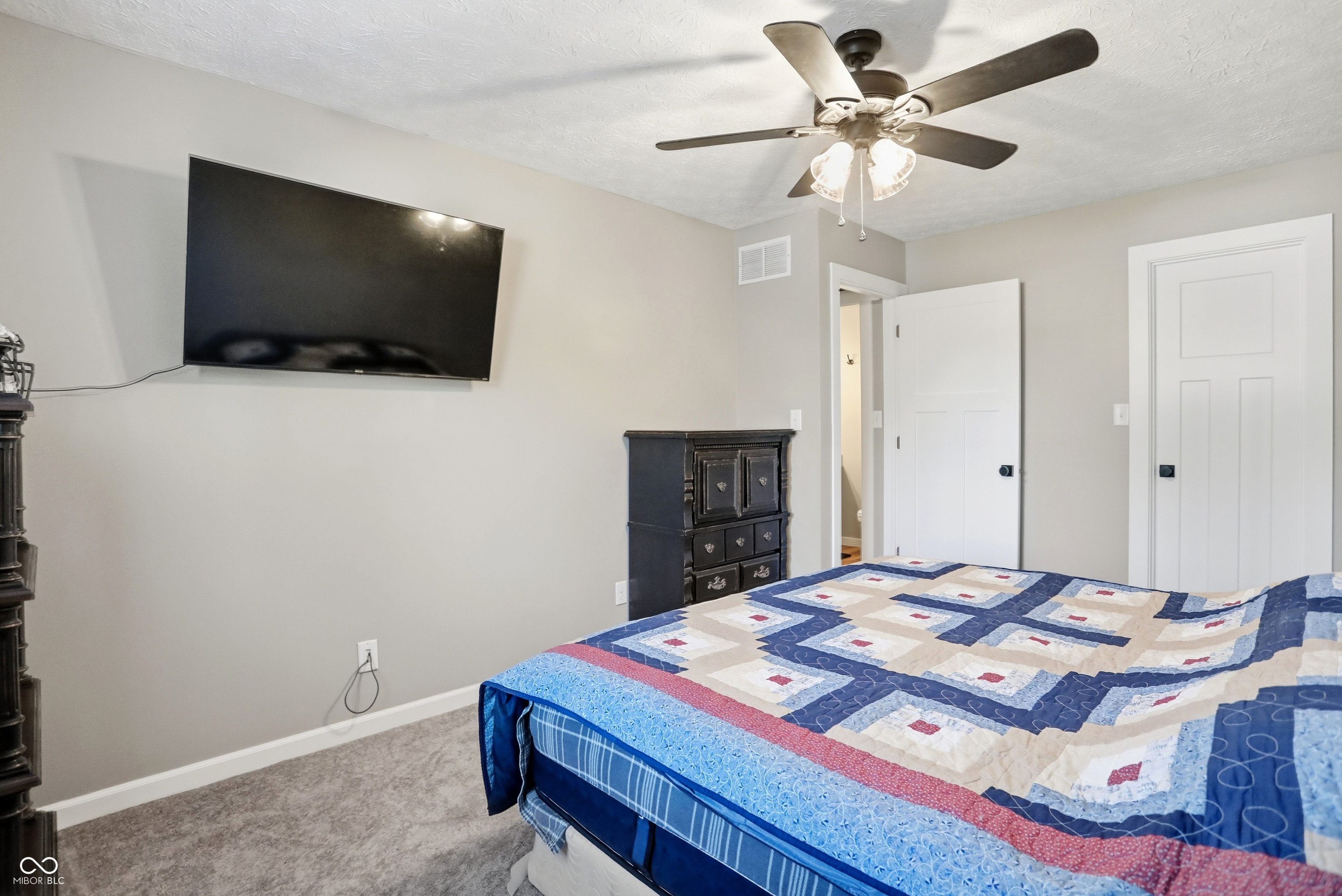 232 Charing Cross Road Indianapolis, IN 46217 - Photo 33 of 43 Gallery Image 33