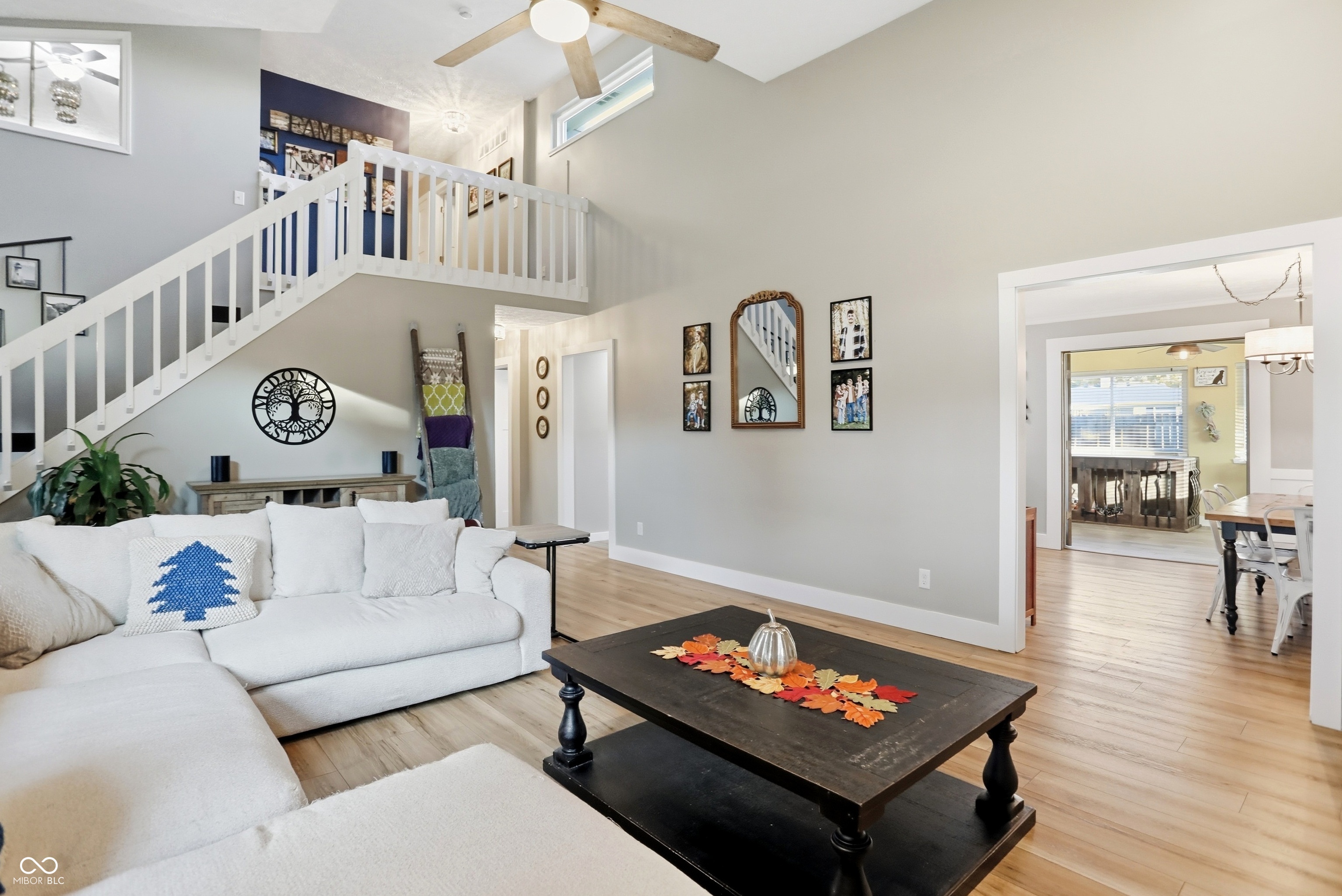 232 Charing Cross Road Indianapolis, IN 46217 - Photo 7 of 43 Gallery Image 7