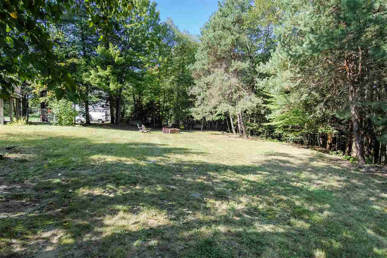 8 Pierce Road Raymond, NH 03077 - Photo 26 of 37