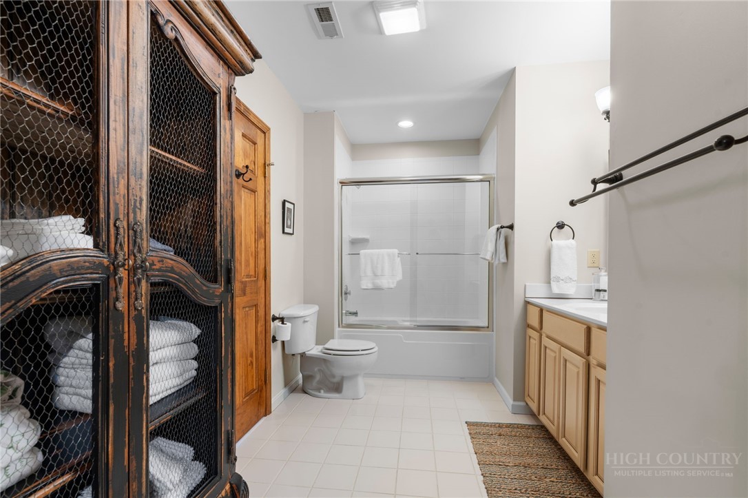 212 Lower Fiddlestix, Unit 212 Boone, NC 28607 - Photo 32 of 47