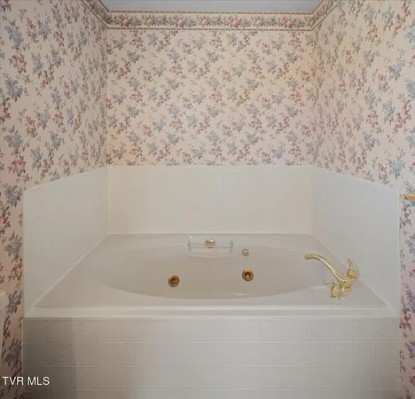 $639,900 | 185 Appian Way, Greeneville, TN 37745