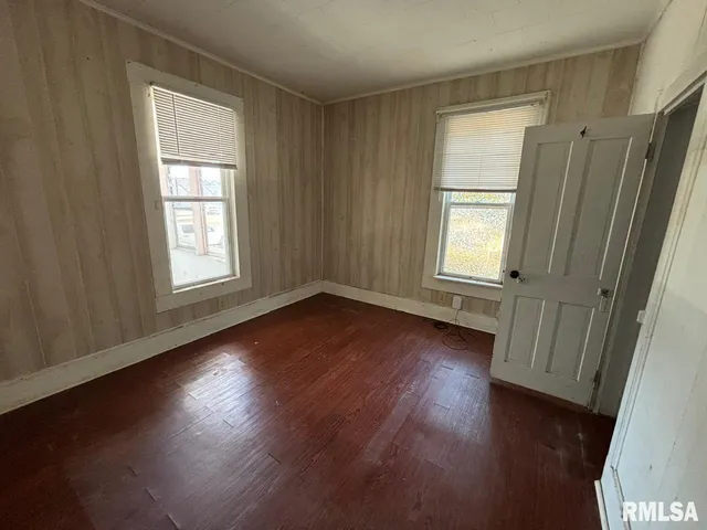 $49,900 | 314 East Hester Street, Carbondale, IL 62901