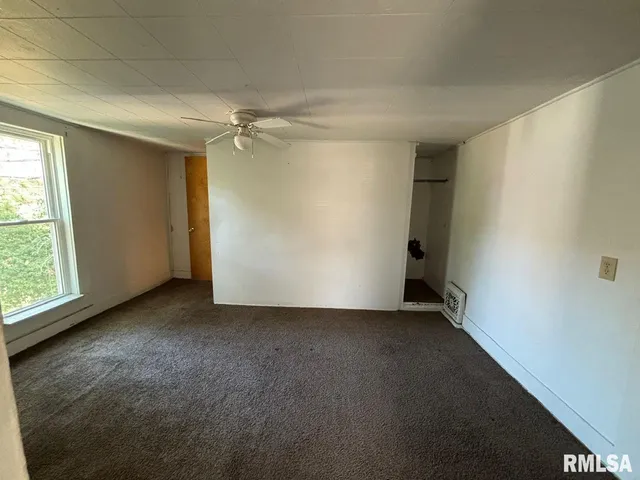 $49,900 | 314 East Hester Street, Carbondale, IL 62901