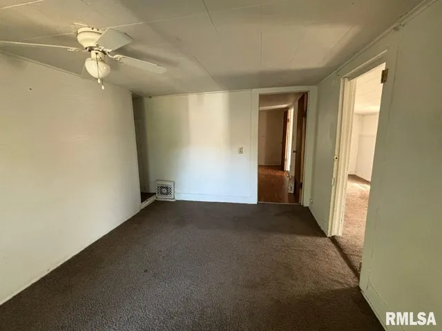 $49,900 | 314 East Hester Street, Carbondale, IL 62901