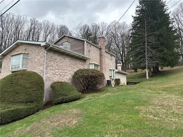 $239,900 | 150 Orchard Street, Monroeville, PA 15146