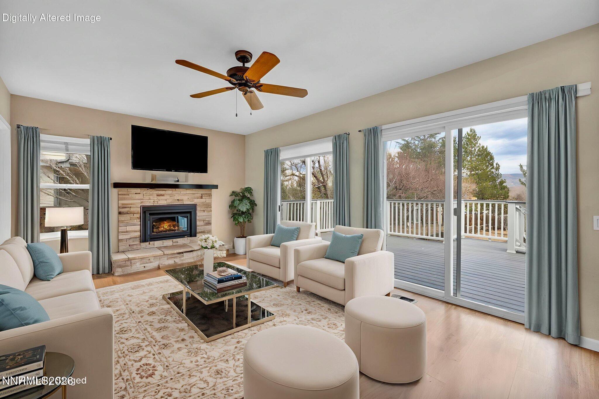 14390 Sundance Drive Reno, NV 89511 - Photo 11 of 33 Family Room