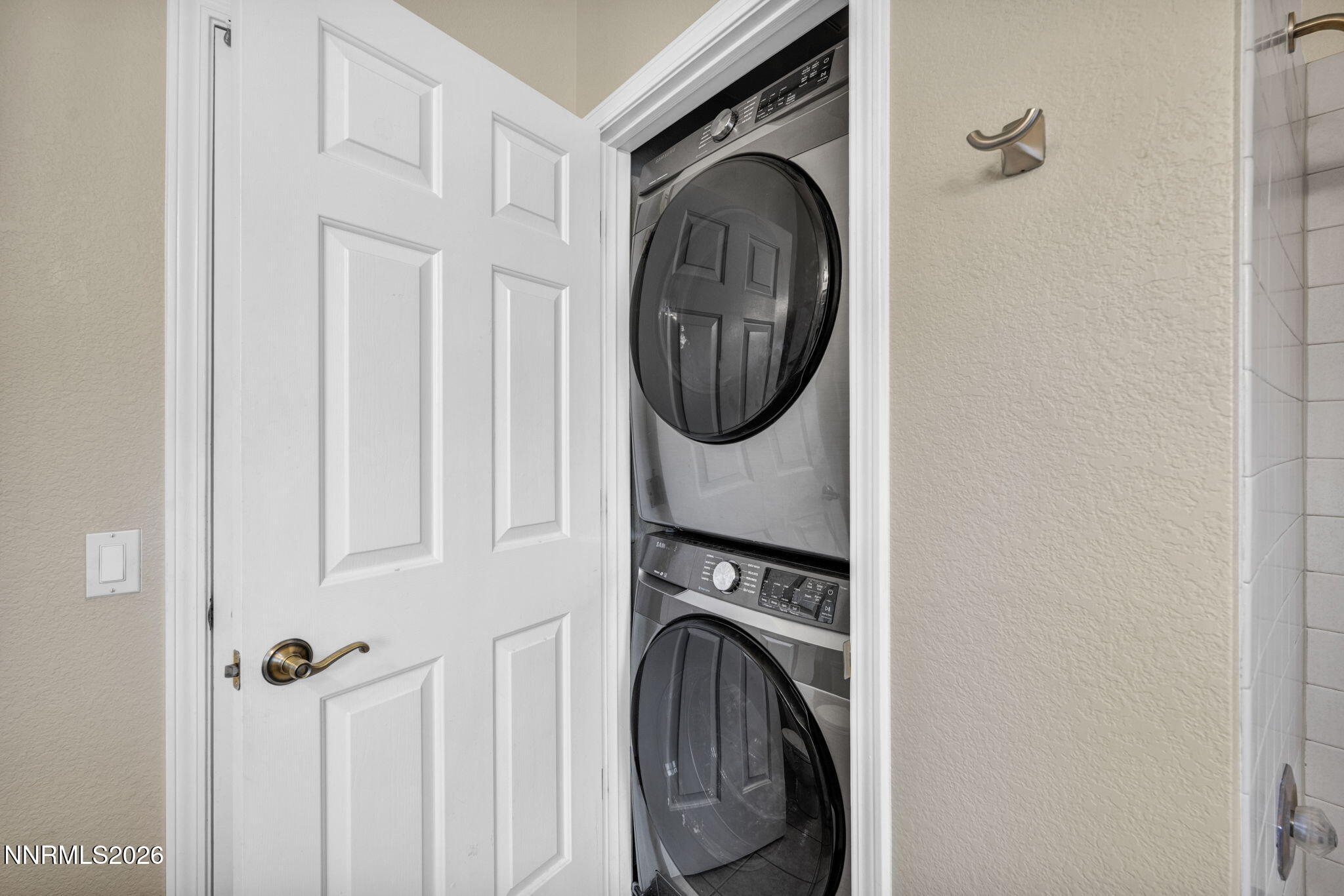 14390 Sundance Drive Reno, NV 89511 - Photo 20 of 33 Primary Laundry