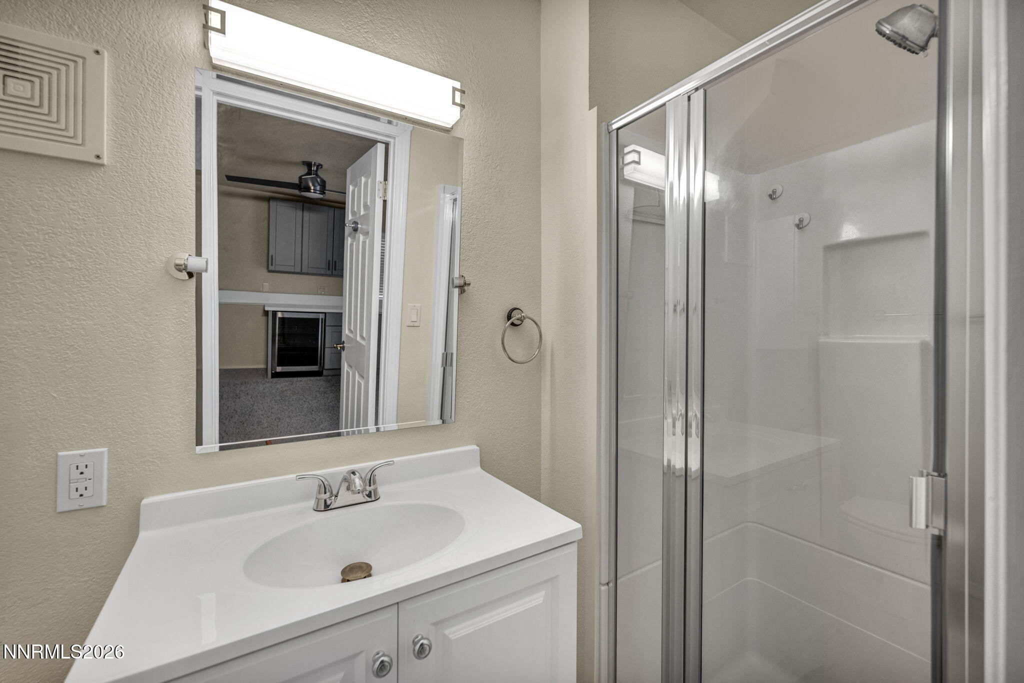 14390 Sundance Drive Reno, NV 89511 - Photo 26 of 33 In-Law Quarters Bath