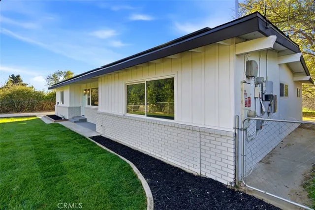 a front view of house with yard