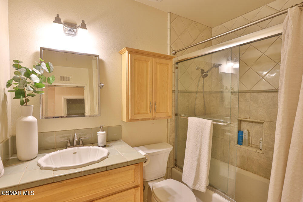 14455 East Rutger Circle Moorpark, CA 93021 - Photo 15 of 28 8I6A9421