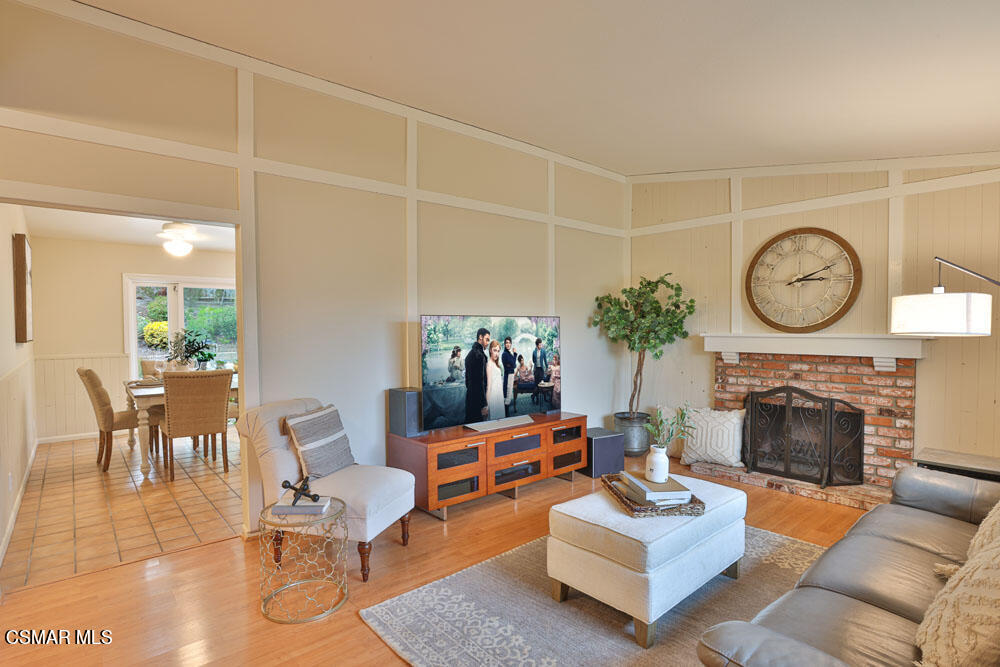 14455 East Rutger Circle Moorpark, CA 93021 - Photo 7 of 28 8I6A9397 copy
