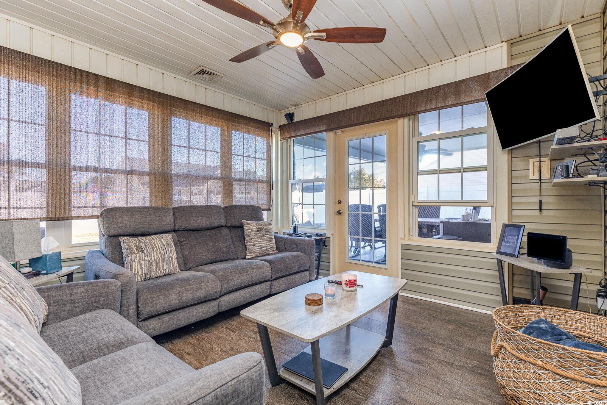 295 Four Leaf Lane Murrells Inlet, SC 29576 - Photo 16 of 32 Gallery Image 16