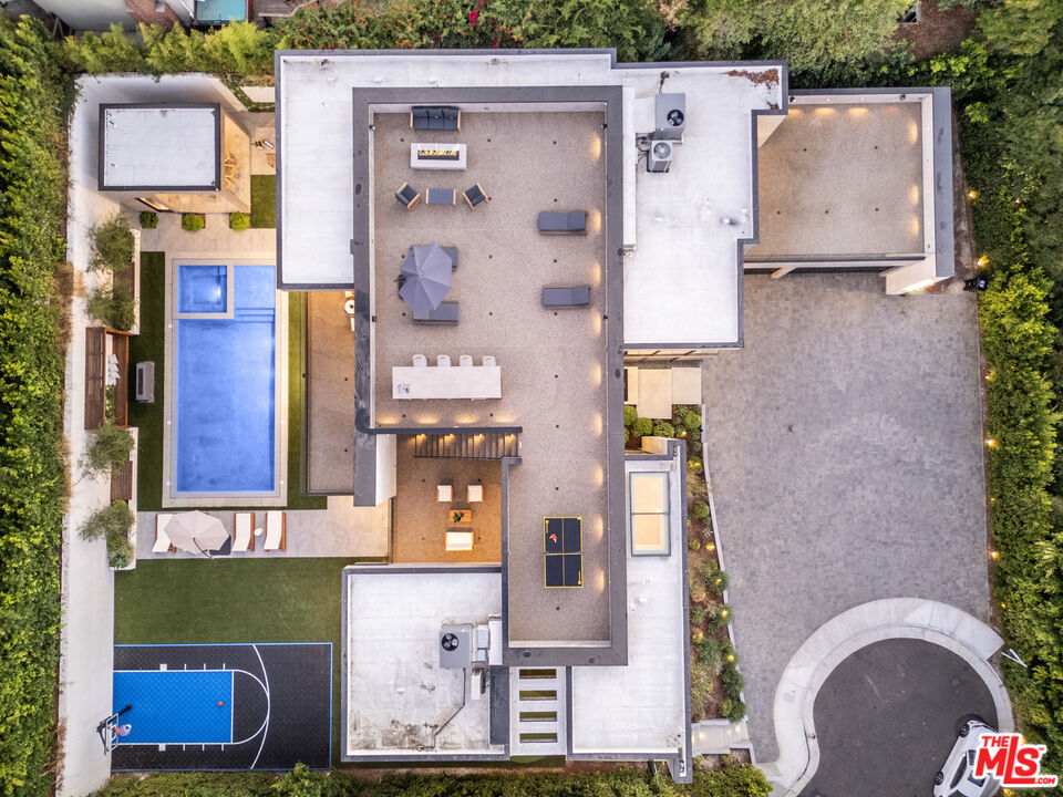 4246 Levitt Lane Sherman Oaks, CA 91403 - Photo 63 of 63