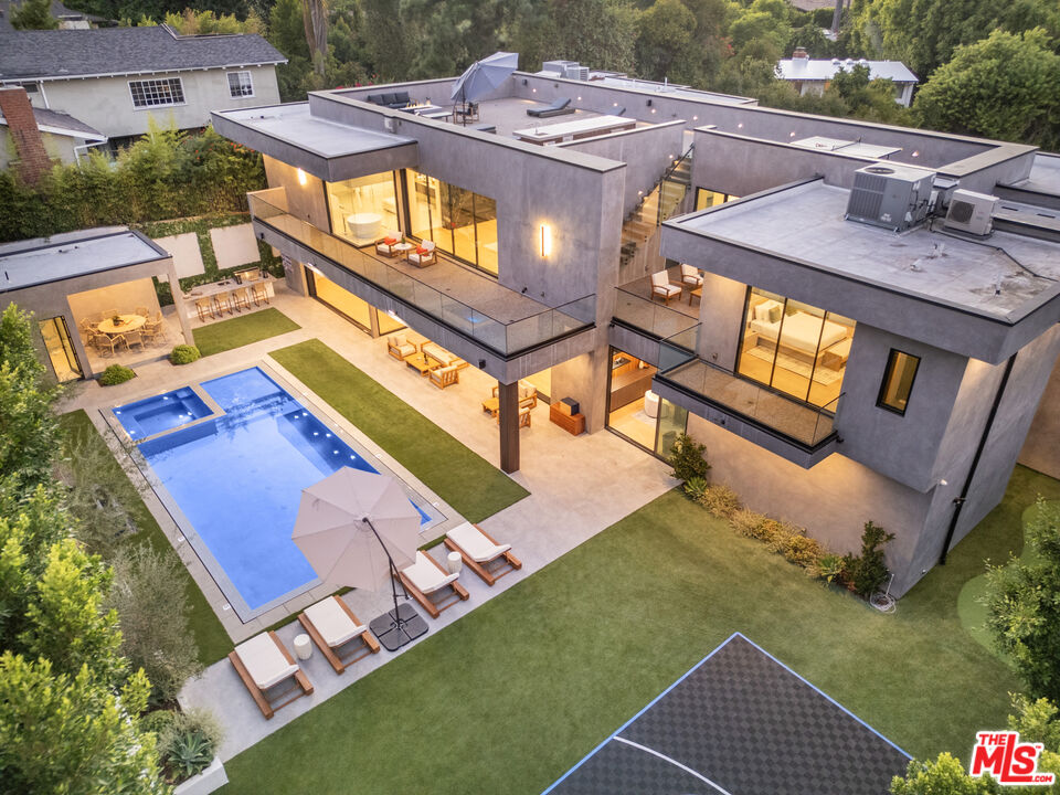 4246 Levitt Lane Sherman Oaks, CA 91403 - Photo 8 of 63 an aerial view of a house with a garden