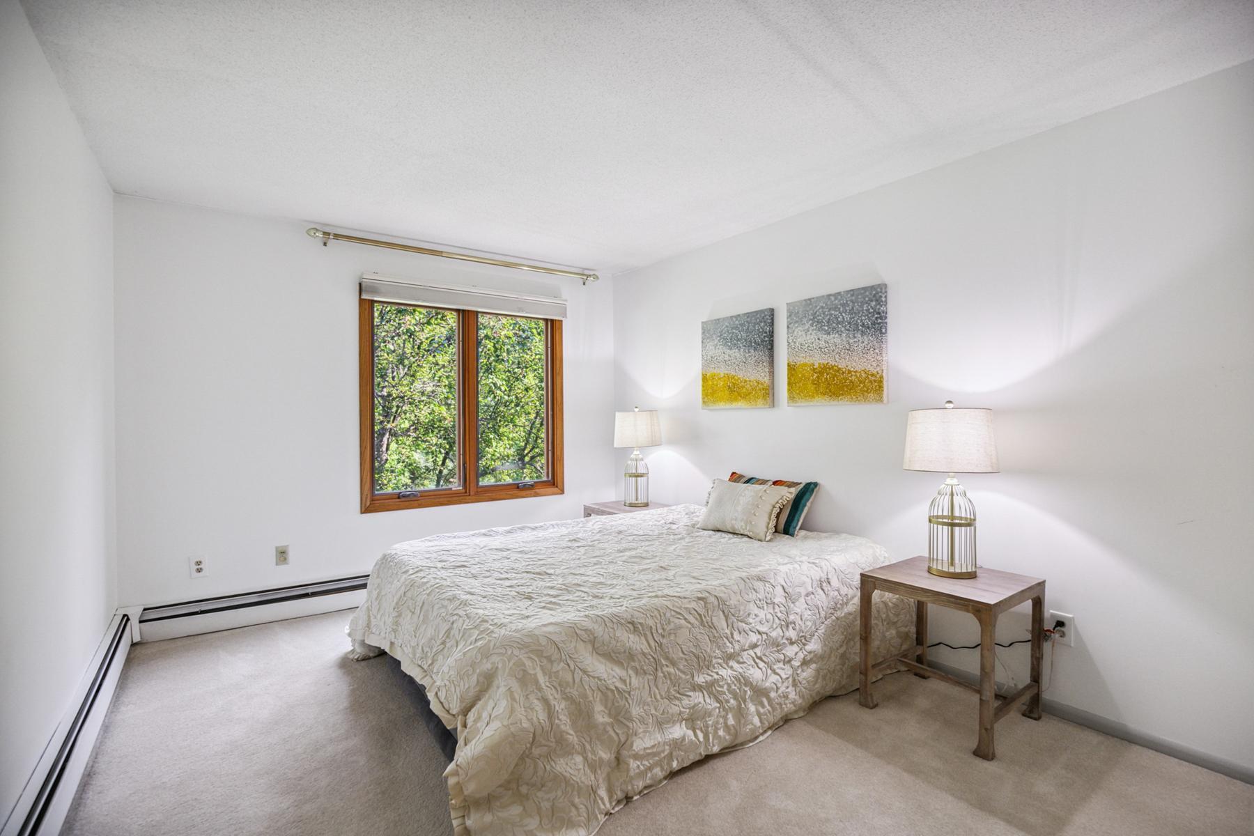 14601 Atrium Way, Unit 329 Minnetonka, MN 55345 - Photo 18 of 47