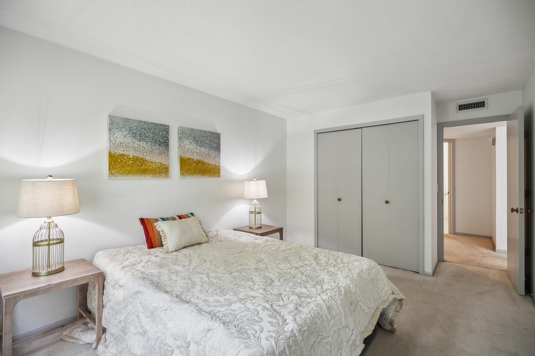 14601 Atrium Way, Unit 329 Minnetonka, MN 55345 - Photo 19 of 47