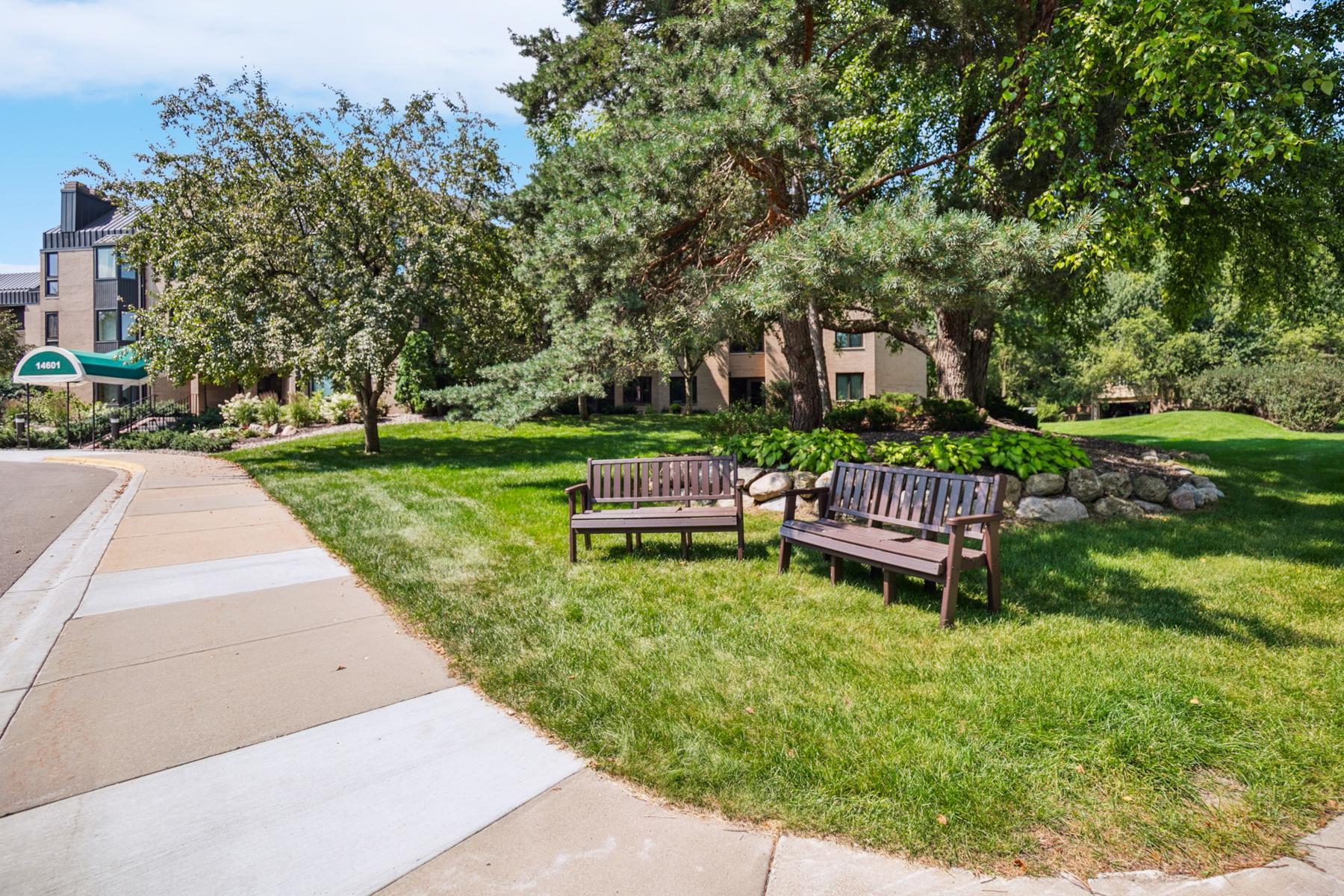 14601 Atrium Way, Unit 329 Minnetonka, MN 55345 - Photo 45 of 47