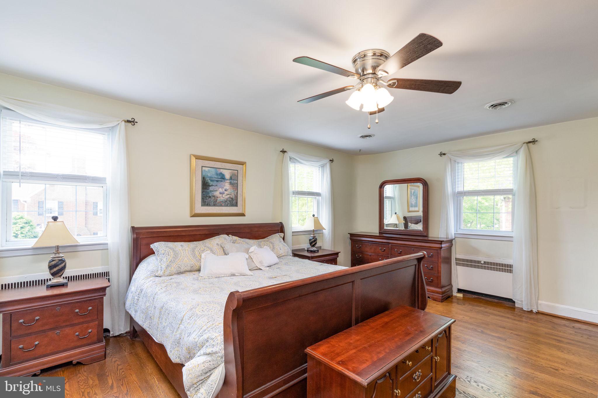 408 Murdock Road Baltimore, MD 21212 - Photo 11 of 44 Master Bedroom