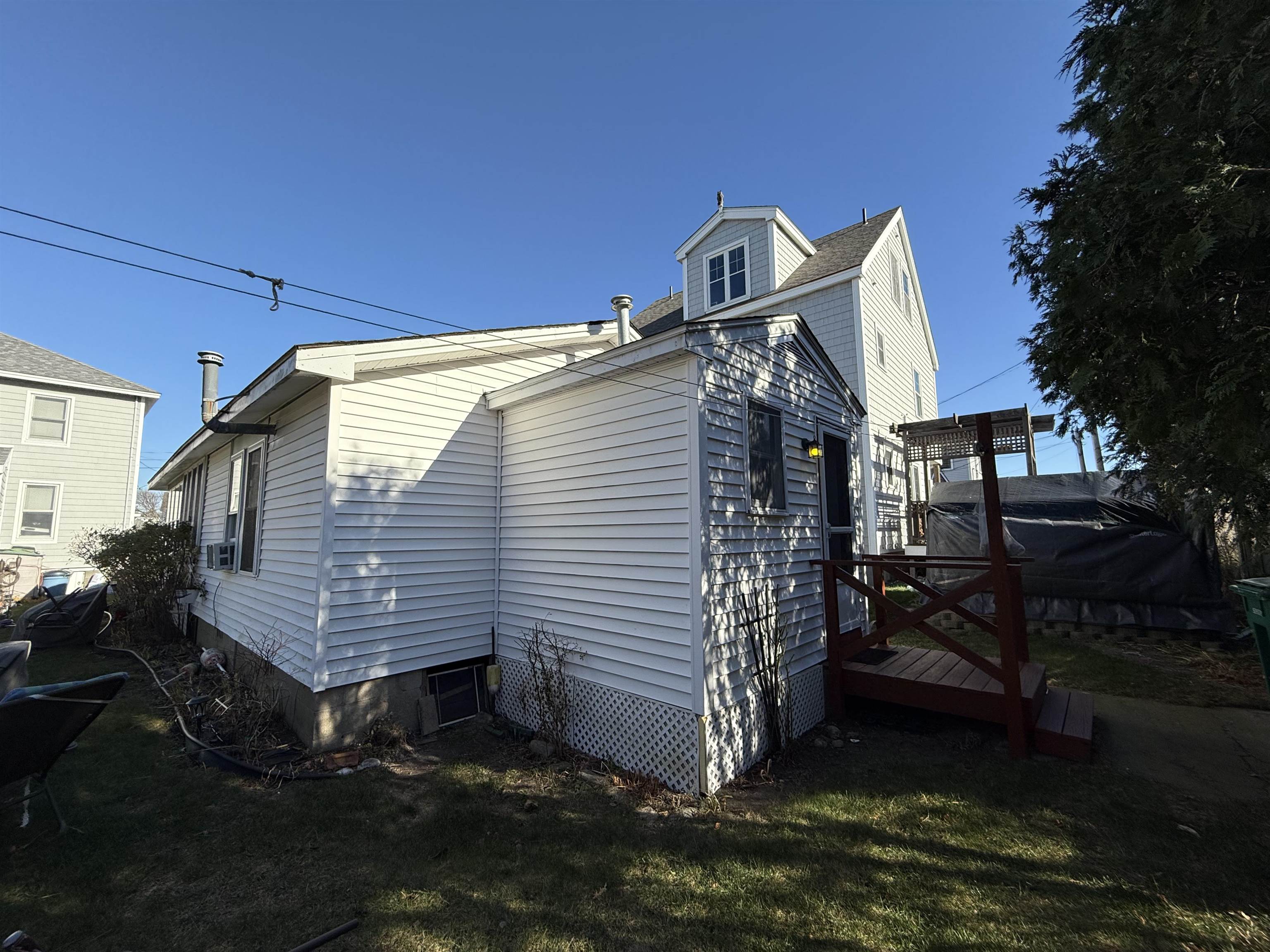 5 10th Street, Unit REAR Hampton, NH 03842 - Photo 8 of 31