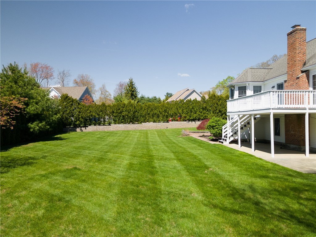195 Angell Road Lincoln, RI 02865 - Photo 3 of 35 Gallery Image 3